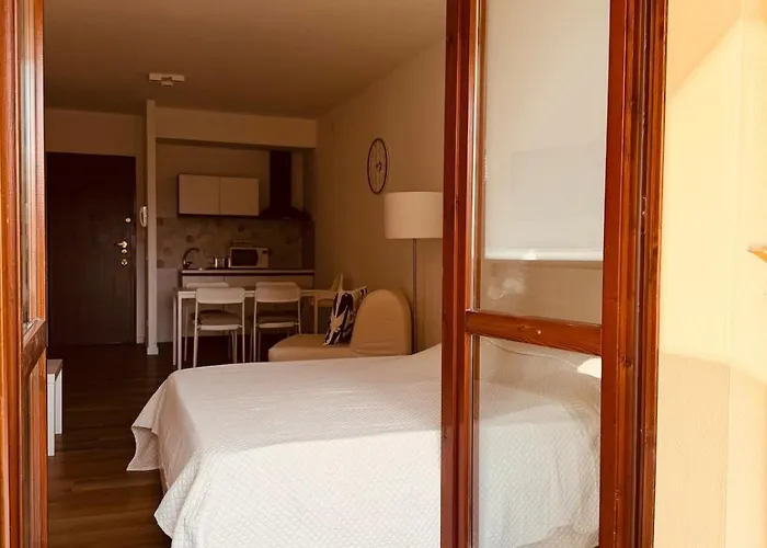Aria Di - Verbania Maggiore * إنترا
